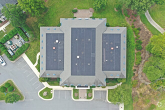 4510 Weybridge Ln, Greensboro, NC - VISTA AÉREA  vista de mapa - Image1