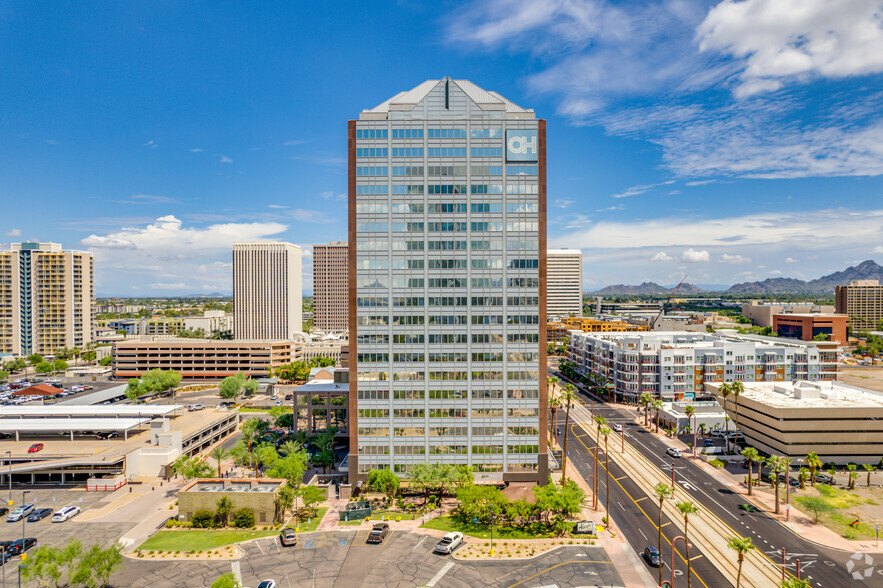 3550 N Central Ave, Phoenix, AZ en alquiler - Foto del edificio - Imagen 3 de 6