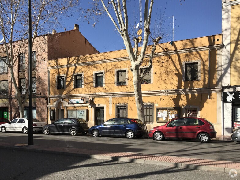Avenida Guadalajara, 11, Alcalá de Henares, Madrid en venta - Foto del edificio - Imagen 1 de 1