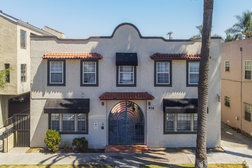 936 Olive Ave, Long Beach, CA en venta - Foto del edificio - Imagen 1 de 7