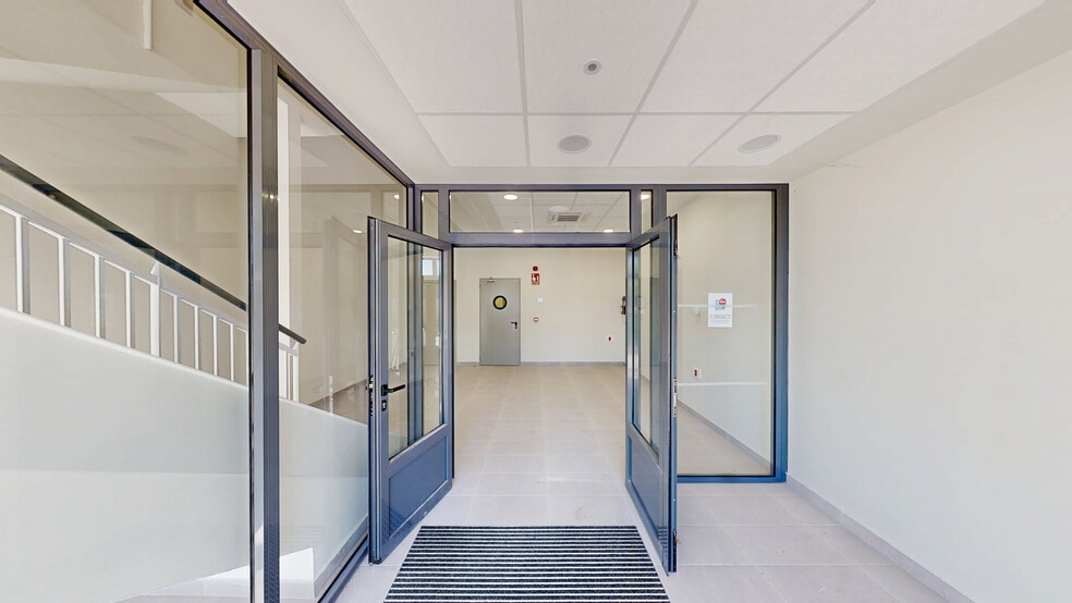 Calle de Isaac Peral, 15, Arroyomolinos, Madrid en alquiler - Matterport 3D Scan - Imagen 2 de 9