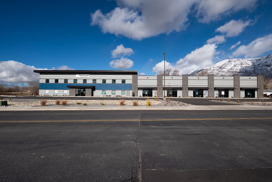 675 Garden dr, Pleasant Grove, UT en alquiler - Foto del edificio - Imagen 1 de 6