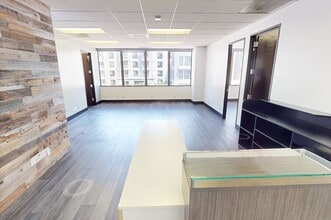 200 Pine Ave, Long Beach, CA en alquiler Matterport 3D Scan- Imagen 1 de 6