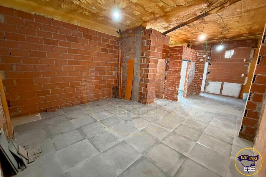 Edificio residencial en Cuenca, Cuenca en venta - Foto del edificio - Imagen 3 de 4