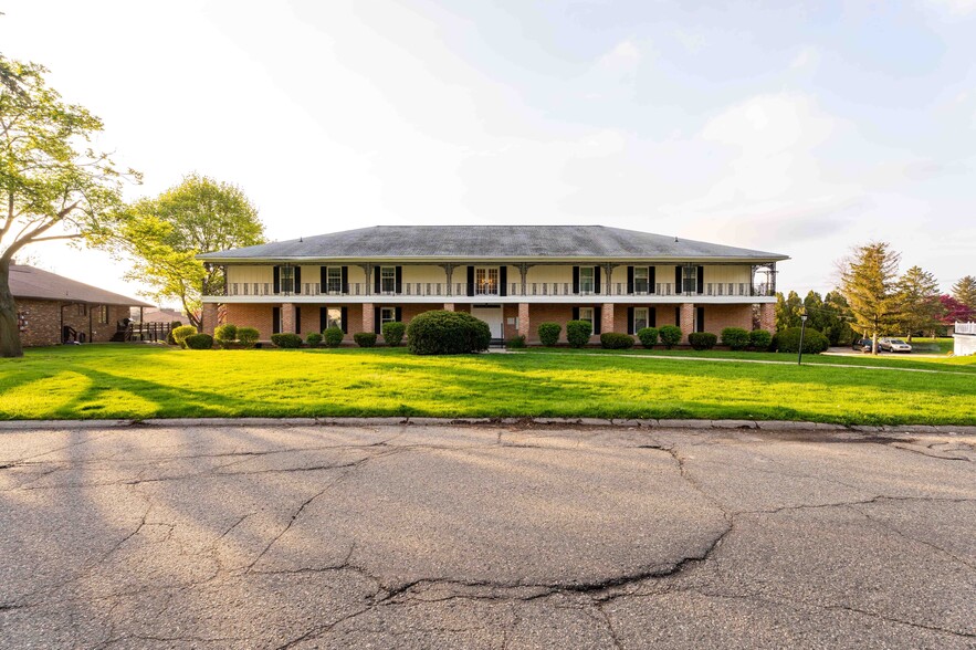 5313 Territorial Rd, Grand Blanc, MI en venta - Foto del edificio - Imagen 3 de 19