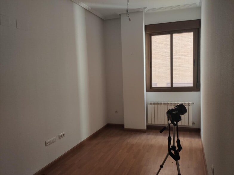 Oficina en Cáceres, Cáceres en alquiler - Foto del interior - Imagen 2 de 13