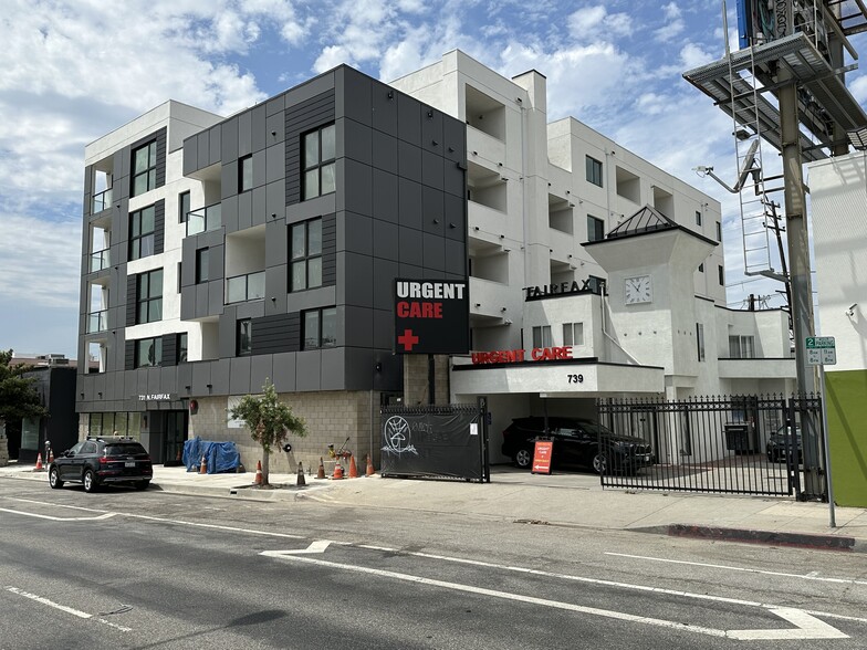 739-741 N Fairfax Ave, Los Angeles, CA en alquiler - Foto del edificio - Imagen 3 de 5