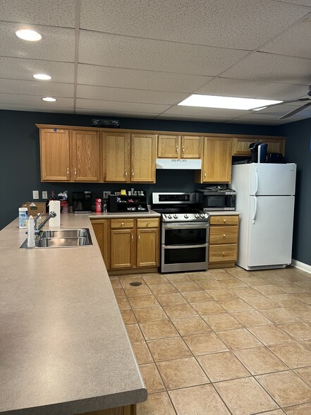 6100 Clarks Creek Rd, Plainfield, IN en alquiler - Foto del interior - Imagen 3 de 6