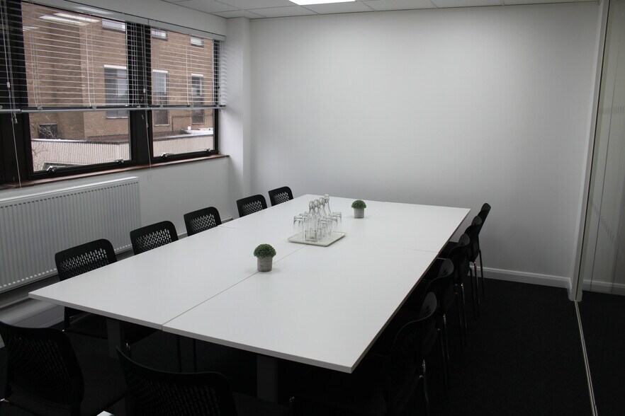 Trinity St, Peterborough en alquiler - Foto del interior - Imagen 2 de 41