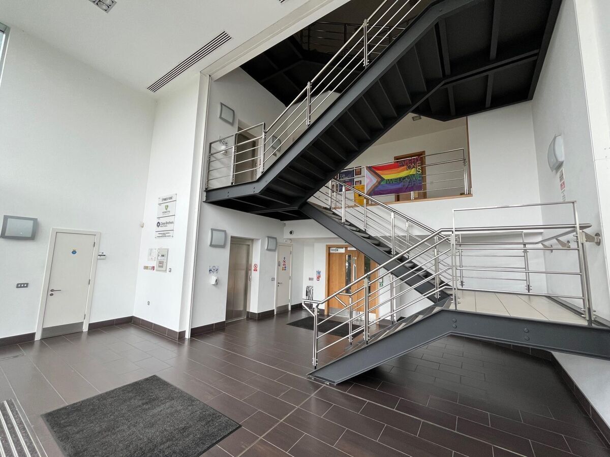 Lakeside Blvd, Doncaster en alquiler Foto del interior- Imagen 1 de 2