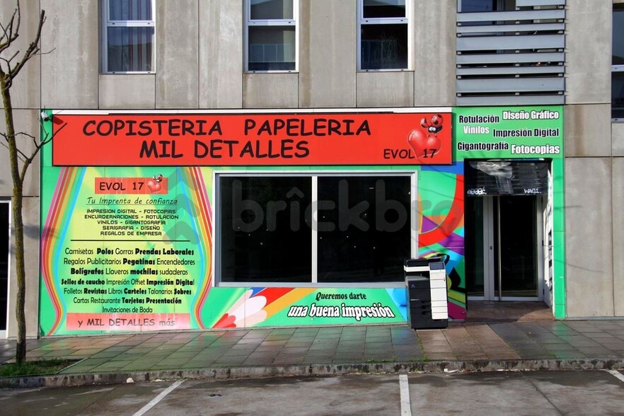 Local en León, León en alquiler - Foto del edificio - Imagen 2 de 2