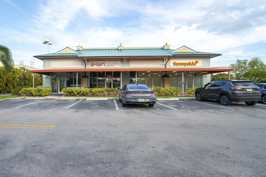 1800-1940 SE Cordova Rd, Fort Lauderdale, FL en alquiler - Foto del edificio - Imagen 2 de 5