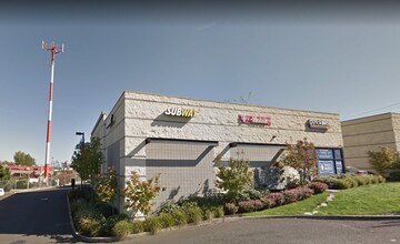 4721-4729 NE Columbia Blvd, Portland, OR en alquiler Foto del edificio- Imagen 1 de 5