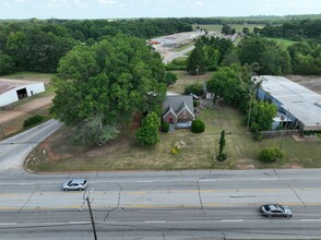 1301 Old Airport Rd, Laurens, SC - VISTA AÉREA  vista de mapa - Image1