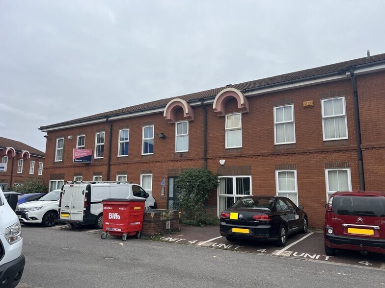 Peppercorn Clos, Peterborough en venta - Foto del edificio - Imagen 2 de 15