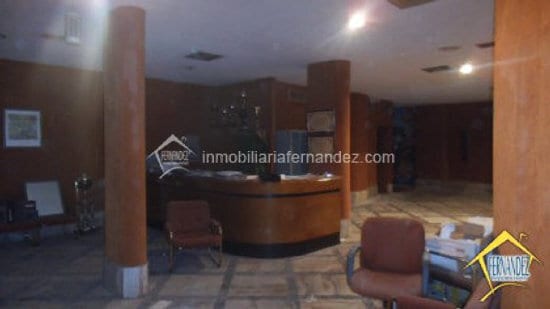 Local en Cáceres, Cáceres en alquiler - Foto del edificio - Imagen 3 de 12