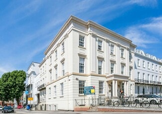 Más detalles de Rodney Rd, Cheltenham - Oficina en alquiler