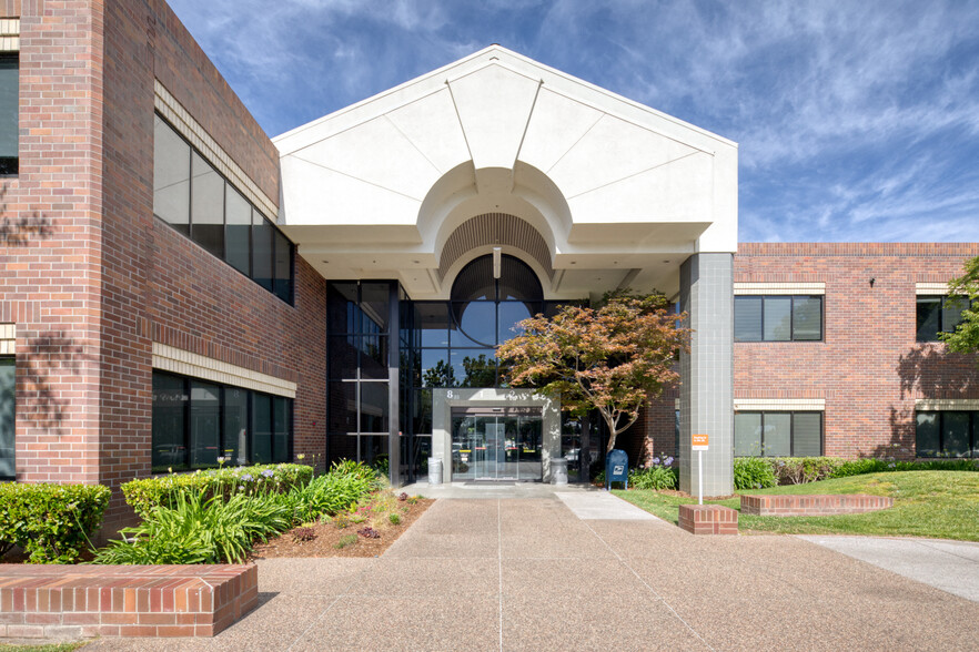 8120 Timberlake Way, Sacramento, CA en alquiler - Foto del edificio - Imagen 2 de 9