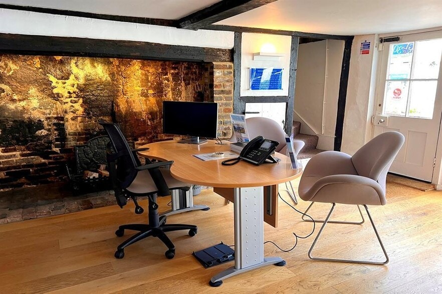 91-93 Lower St, Pulborough en venta - Foto del edificio - Imagen 3 de 10