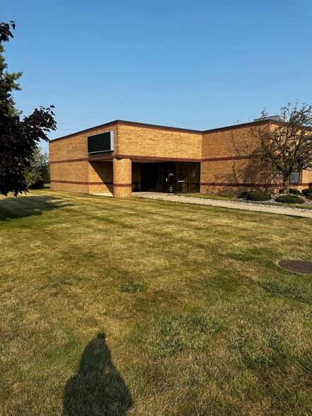 3930 Traxler Ct, Bay City, MI en venta - Foto del edificio - Imagen 2 de 22