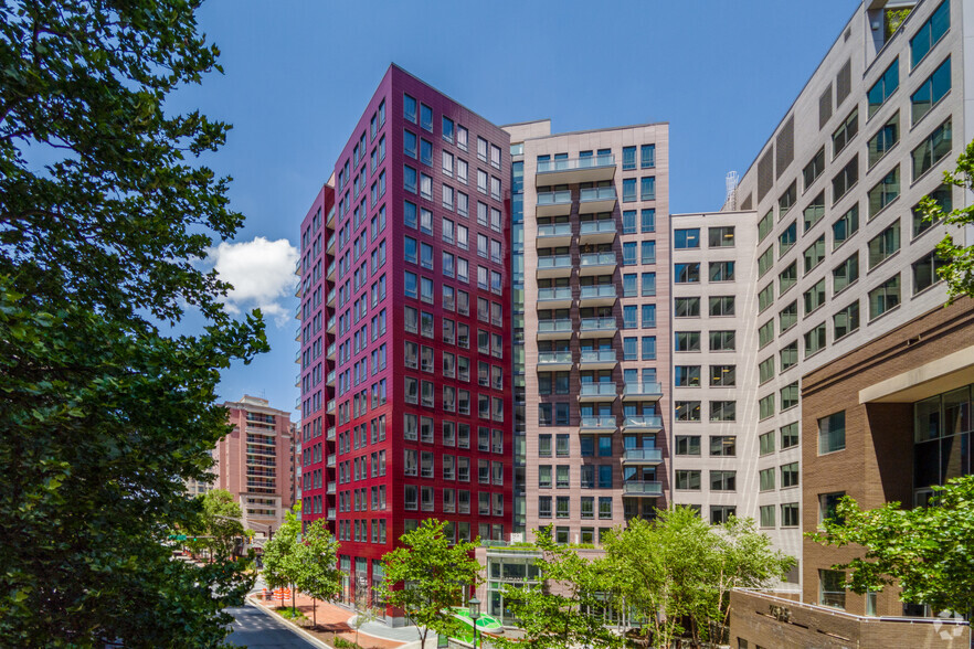 100 Commerce Ln, Bethesda, MD en alquiler - Foto del edificio - Imagen 1 de 2