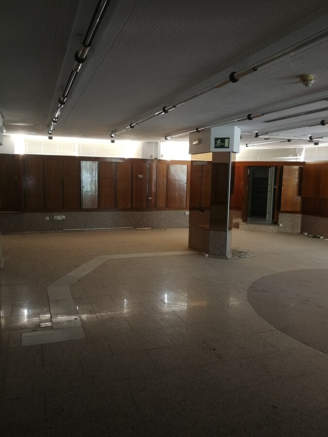 Albacete, ALB 02001 - Unidad - - - Foto del interior - Image 2 of 4