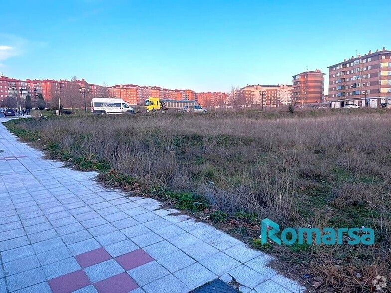 Avenida de la Juventud, Ávila, Ávila en venta - Foto del edificio - Imagen 3 de 6