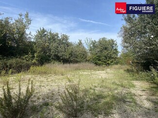 Más detalles de Chemin De Saint-Hilaire, Bouc-Bel-Air - Terreno en alquiler