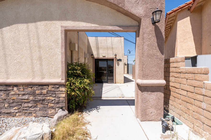 1661 Triangle Dr, Ridgecrest, CA en alquiler - Foto del edificio - Imagen 3 de 25