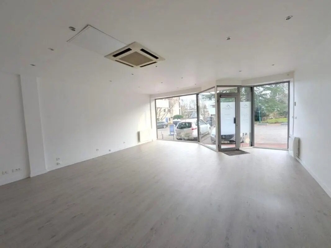 Résidence Du Parc Du Chateau, Louveciennes en venta Foto del interior- Imagen 1 de 10