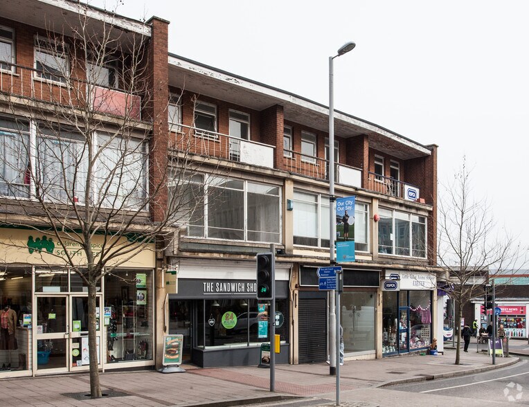 27 Paris St, Exeter en alquiler - Foto del edificio - Imagen 3 de 5