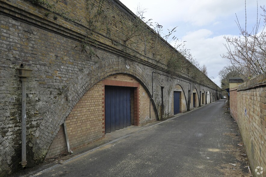 Grove Green Rd, London en alquiler - Foto del edificio - Imagen 2 de 4