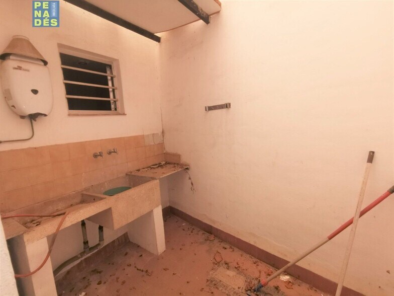 Local en Ontinyent, Valencia en alquiler - Foto del edificio - Imagen 1 de 6