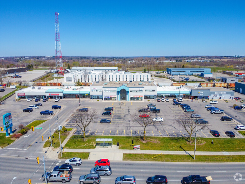 1120 Victoria St N, Kitchener, ON en alquiler - Vista aérea - Imagen 2 de 5