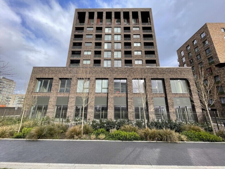 20 Magellan Blvd, London en alquiler - Foto del edificio - Imagen 1 de 8