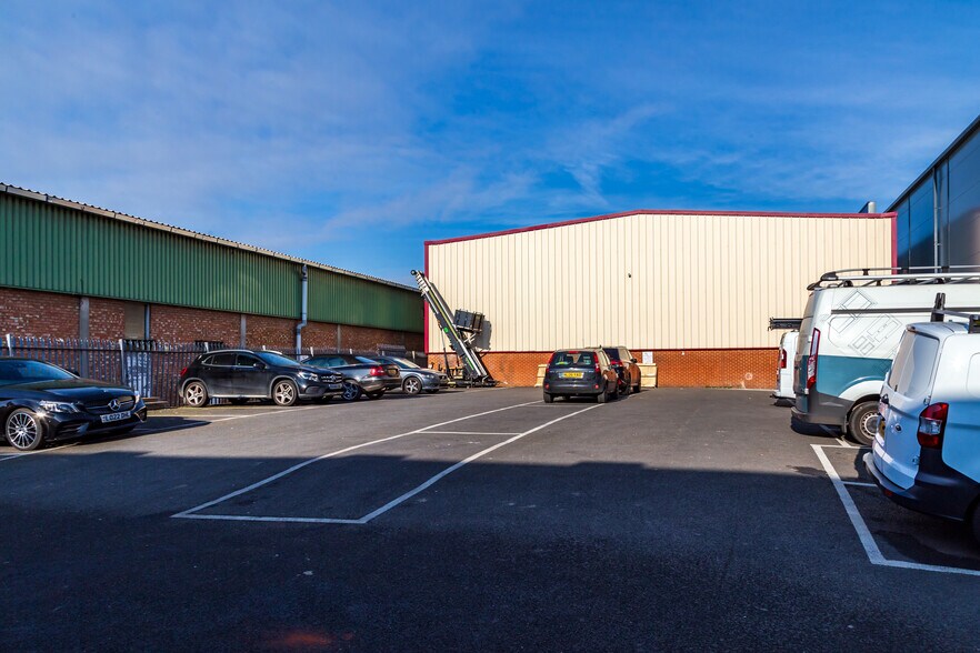 52-56 Standard Rd, London en alquiler - Foto del edificio - Imagen 3 de 6