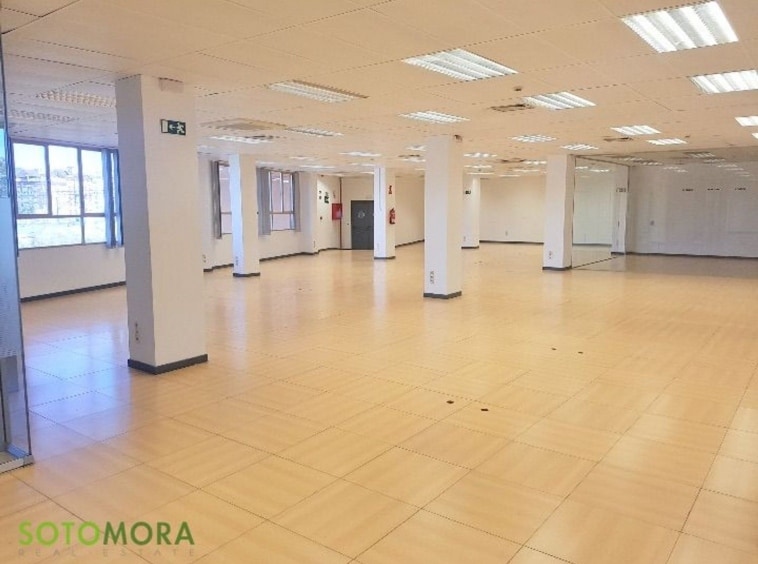 Oficina en Madrid, Madrid en alquiler Foto del edificio- Imagen 1 de 2