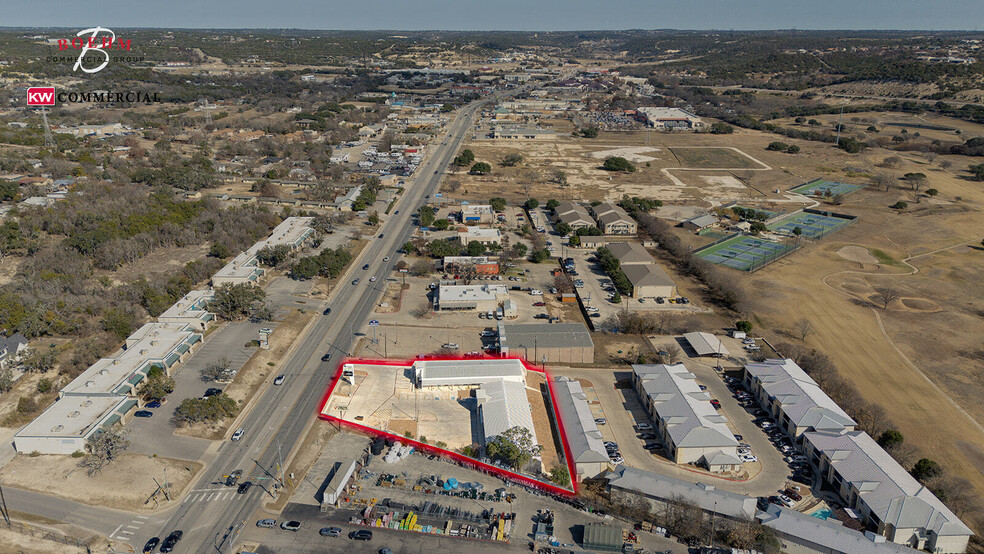 1401-1405 Sidney Baker St, Kerrville, TX en venta - Foto del edificio - Imagen 3 de 10