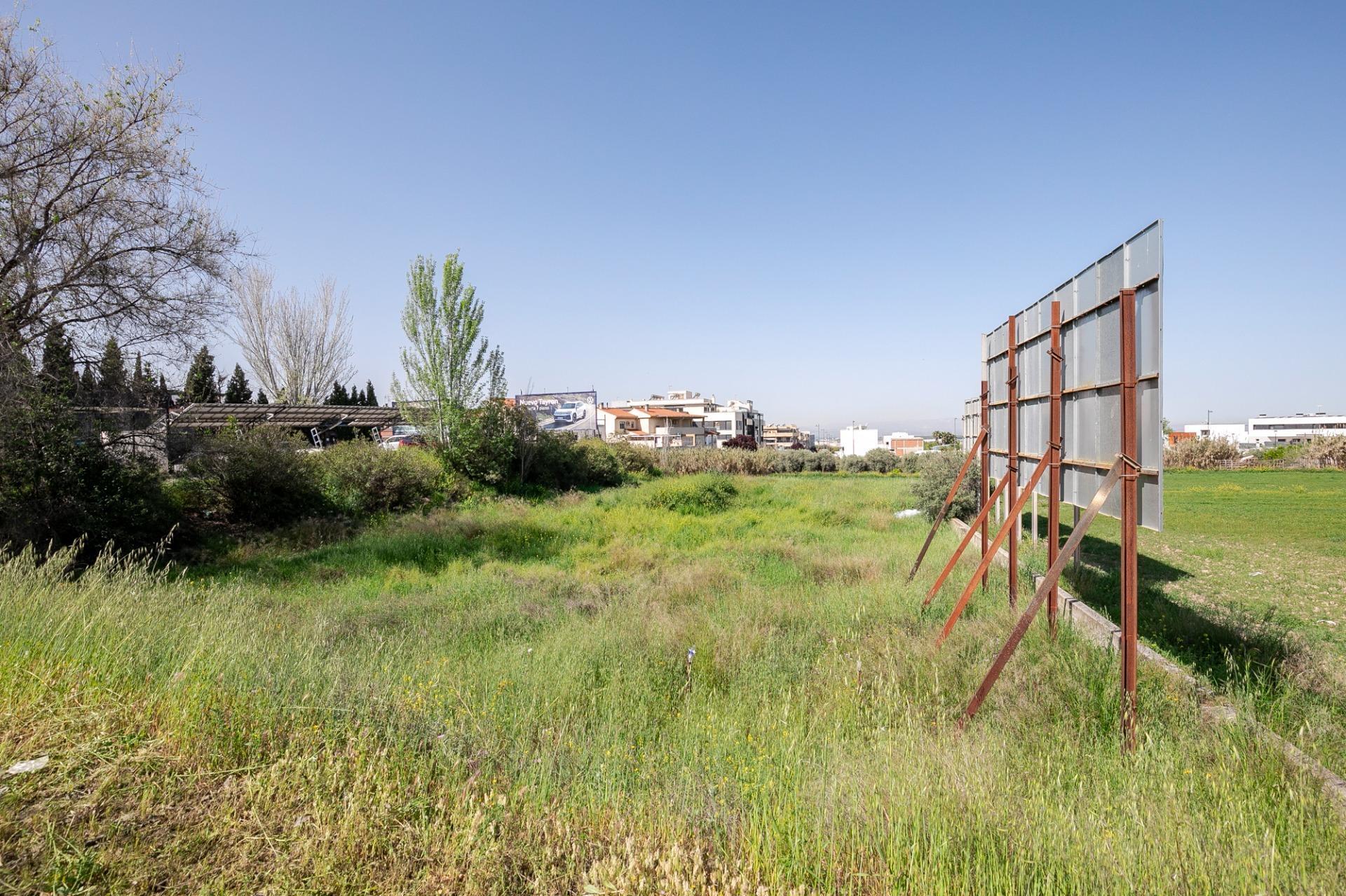Suelo Ur.Ueu, 157, Maracena, Granada en venta Foto principal- Imagen 1 de 17