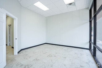 7902-7904 Broadway St, Pearland, TX en alquiler Foto del interior- Imagen 2 de 12