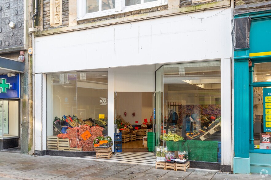 157 Commercial St, Newport en venta - Foto del edificio - Imagen 3 de 5