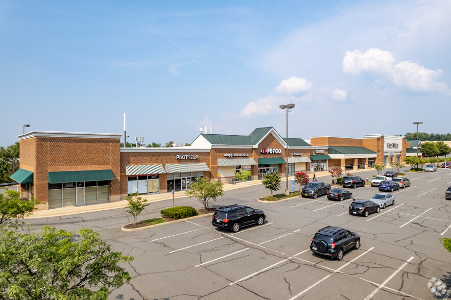 200-250 Fort Evans Rd, Leesburg, VA en alquiler - Foto del edificio - Imagen 3 de 4