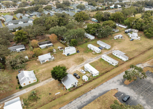 6831 Wire Rd, Zephyrhills, FL - VISTA AÉREA  vista de mapa - Image1