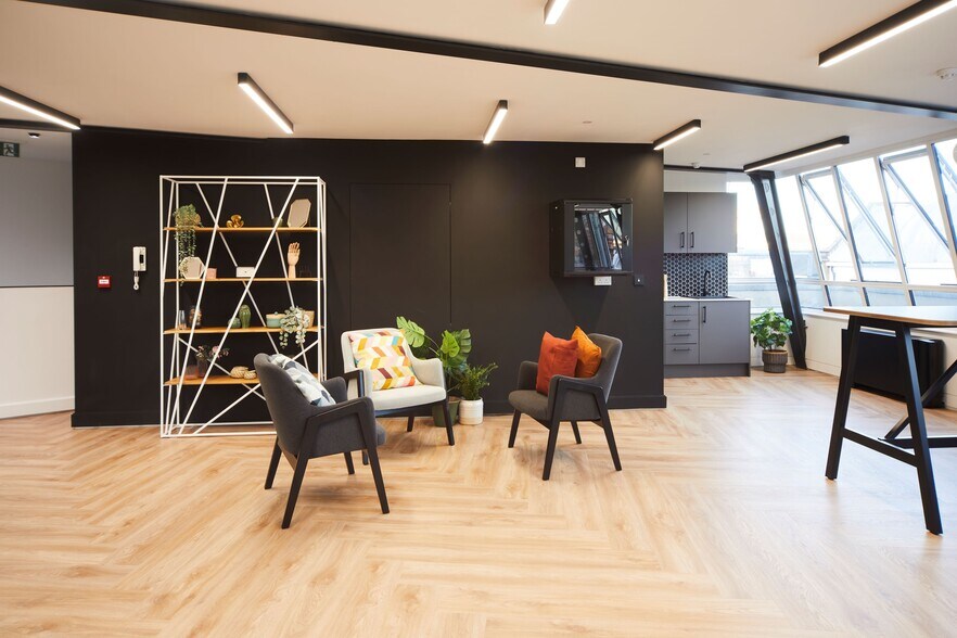 1 Earlham St, London en alquiler - Foto del edificio - Imagen 3 de 7