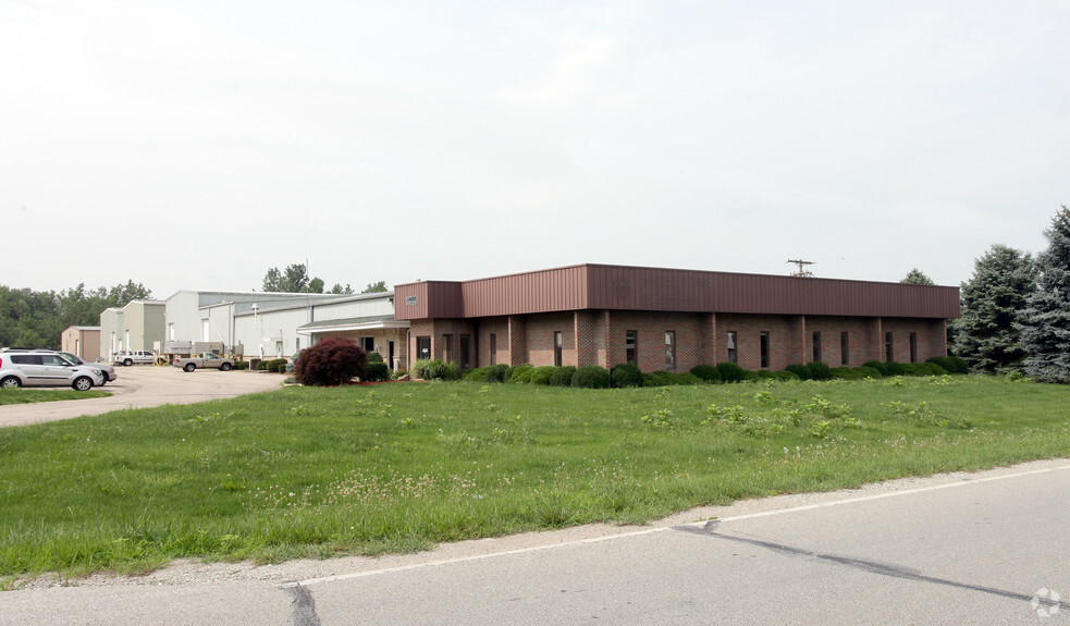 1735 W 53rd St, Anderson, IN en venta - Foto principal - Imagen 1 de 47