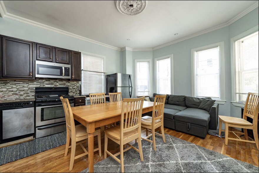 66 Mozart St, Boston, MA en venta - Foto del edificio - Imagen 3 de 7