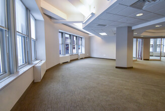 535 Washington St, Buffalo, NY en alquiler Foto del interior- Imagen 2 de 5