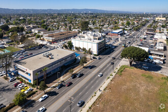 12444 Victory Blvd, North Hollywood, CA - VISTA AÉREA  vista de mapa