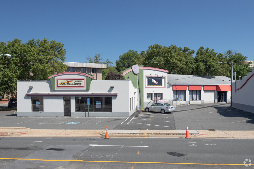 300 S Washington St, Falls Church, VA en alquiler - Foto del edificio - Imagen 1 de 3