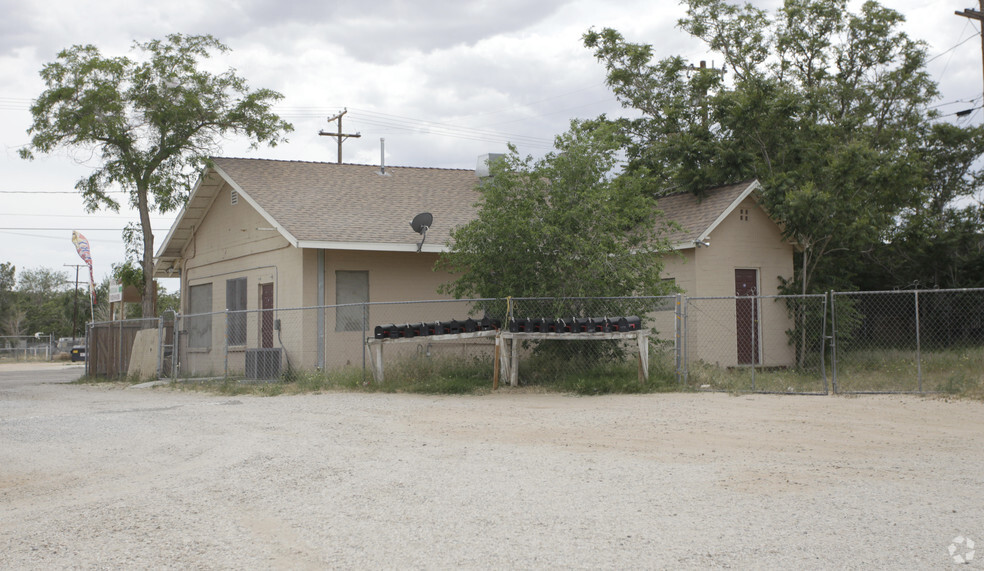 11398 Bartlett Ave, Adelanto, CA en venta - Foto del edificio - Imagen 1 de 1